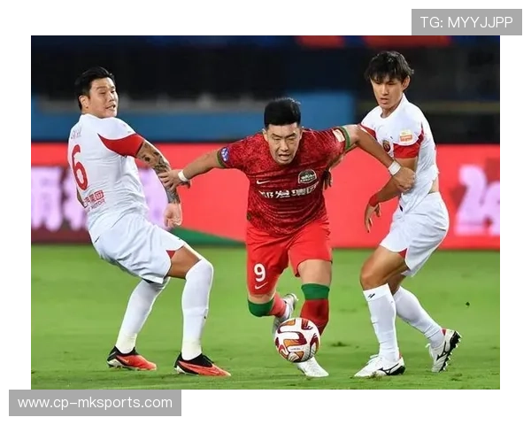 “中超豪门开启引援新高峰，打造冠军阵容”，中超豪门哪家强