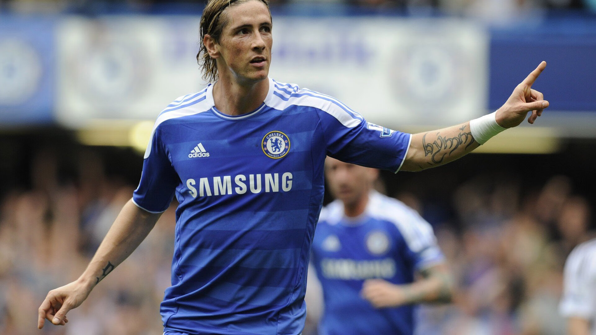 伦敦马拉松纪录刷新,跑者创造历史,伦敦马拉松2021视频