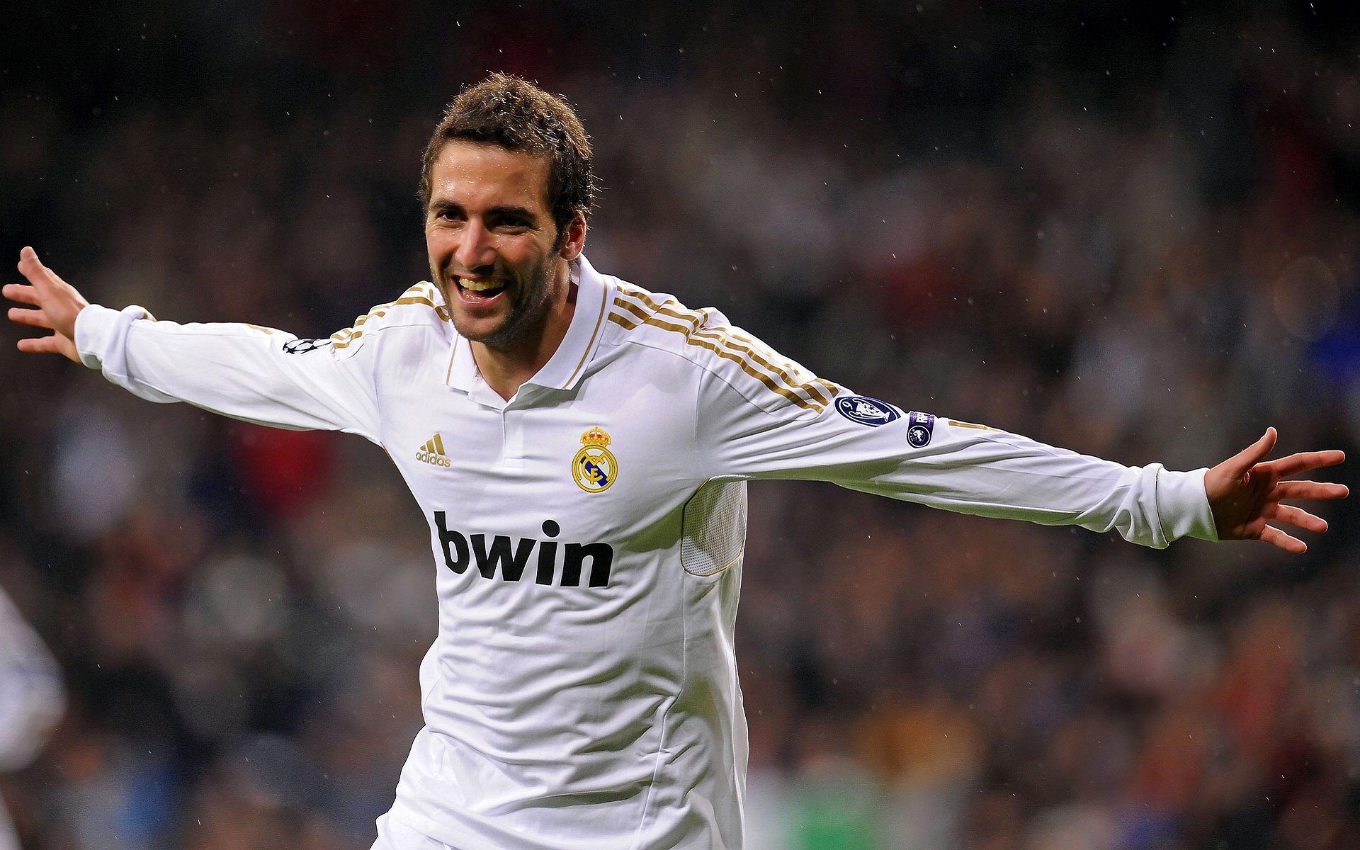 体育公益纪录短片首映+城市夜跑连动